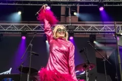 ALTERED-IMAGES-SUPPORTING-THE-HUMAN-LEAGUE-AT-LLANGOLLEN-PAVILION