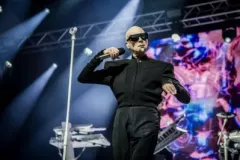 THE-HUMAN-LEAGUE-HEADLINE-LLANGOLLEN-PAVILION-3