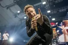 OLLY-MURS-HEADLINES-LIVE-AT-LLANGOLLEN-PAVILION-2