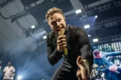 OLLY-MURS-HEADLINES-LIVE-AT-LLANGOLLEN-PAVILION