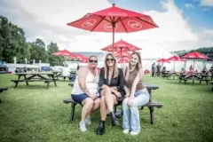 FANS-AT-UB40-FT.-ALI-CAMPBELL-IN-LLANGOLLEN-4