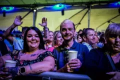 FANS-AT-UB40-FT.-ALI-CAMPBELL-IN-LLANGOLLEN-6