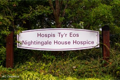 Nightingale House Hospice sign