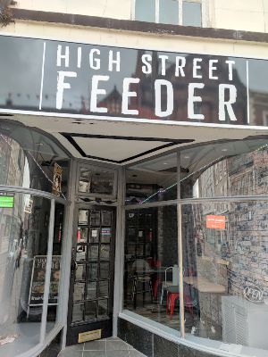 High Street Feeder