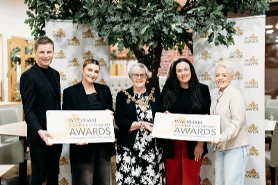 WBCA founding members Spencer Harris and Sophie Davies, Mayor of Wrexham Cllr Beryl Blackmore, Katie Skellon and Emma Jones