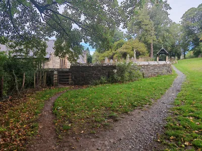 Follow the path along the wall – Walk of the Month: The Horseshoe Falls North Circular