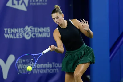 Alicia Dudeney Reaches the Lexus Wrexham Open Quarter Finals - Hannah Klugman Crowned Champion as Lexus Wrexham Open Serves Up a Week to Remember British player Alicia Dudeney playing a backhand on the indoor court at the Lexus Wrexham Open